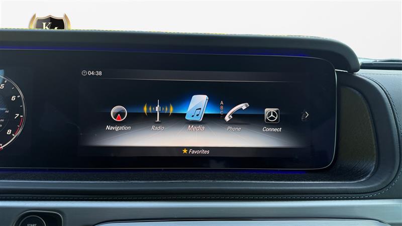 Vehicle photo 25