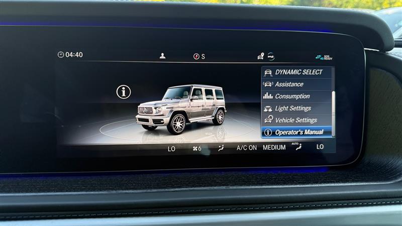 Vehicle photo 33