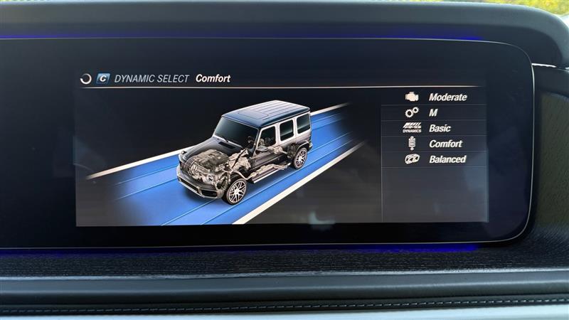Vehicle photo 44