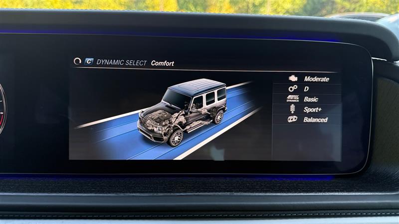 Vehicle photo 45