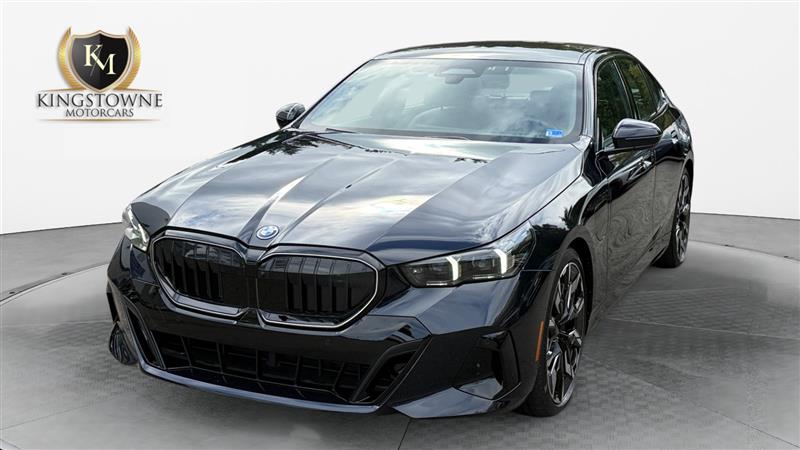 2026 BMW 5 SERIES 550e xDrive