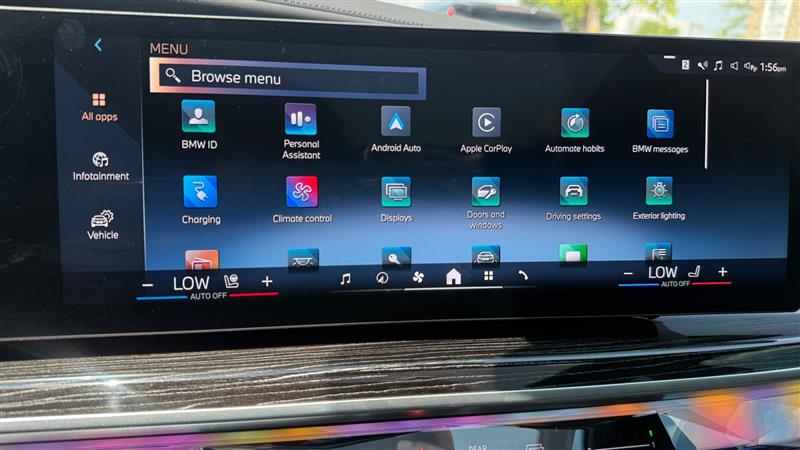 2025 BMW 7 Series 750e - Photo 29