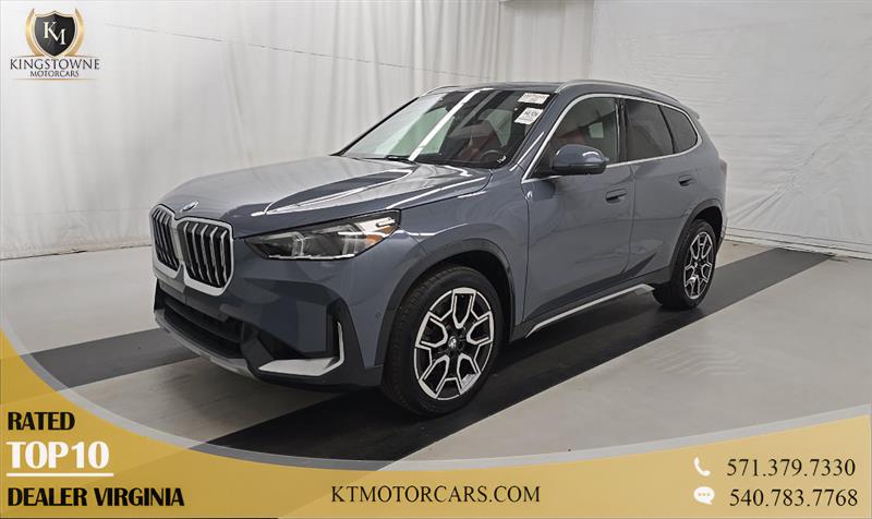 Vehicle photo 1