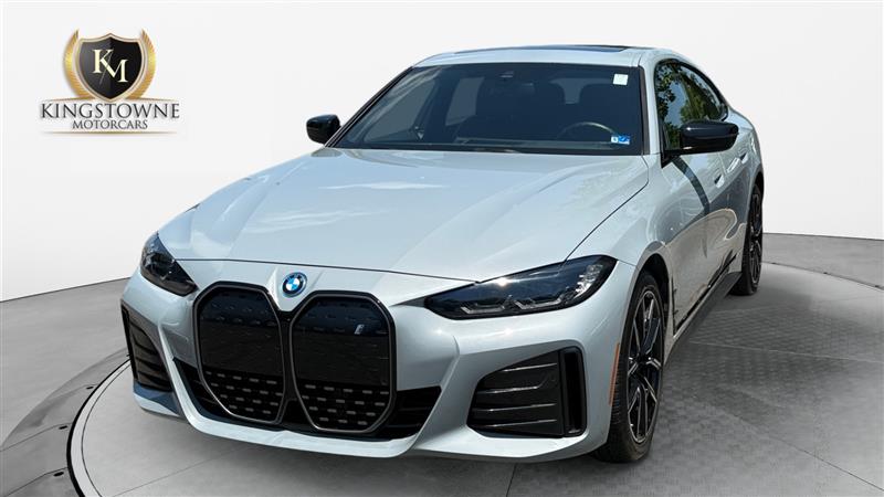 2023 BMW i4 eDrive40's photo