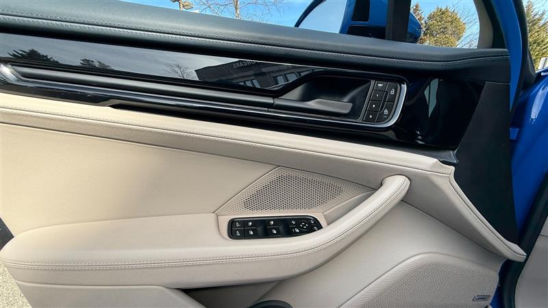 2025 Porsche Panamera Base - Photo 14