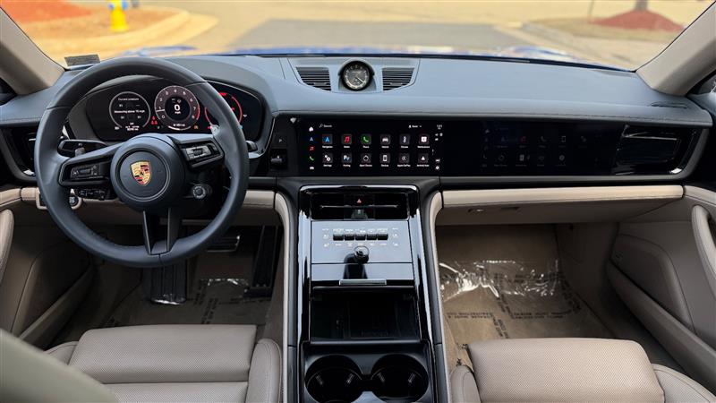 2025 Porsche Panamera Base - Photo 23