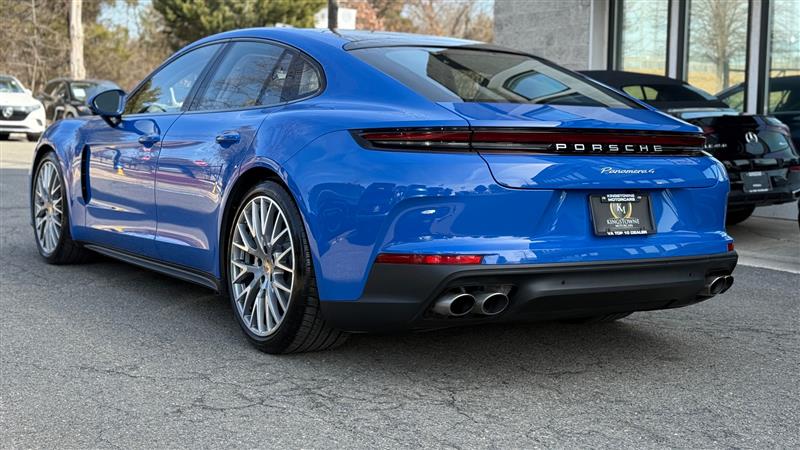 2025 Porsche Panamera Base - Photo 3