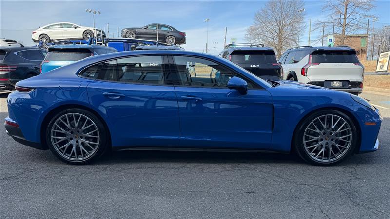 2025 Porsche Panamera Base - Photo 6