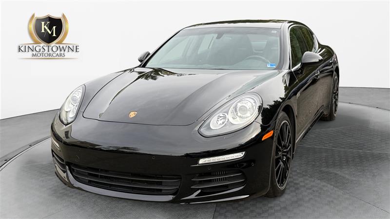  2016 Porsche Panamera S   