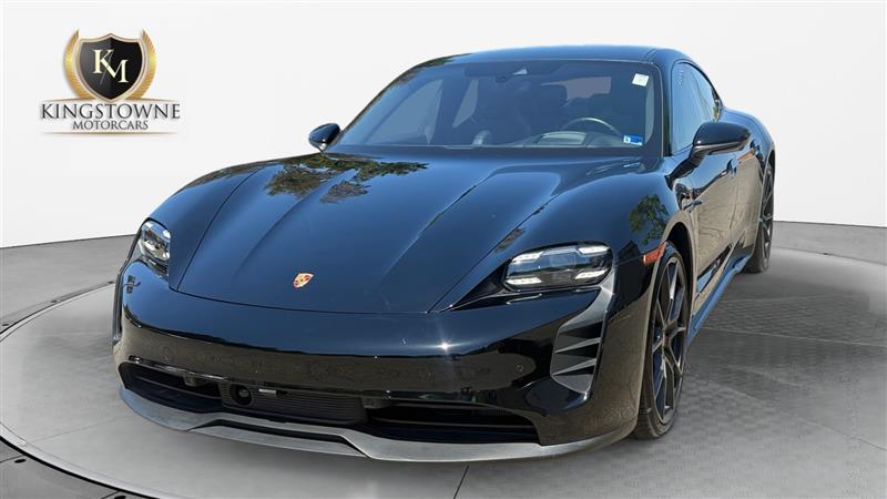 2024 Porsche Taycan GTS's photo