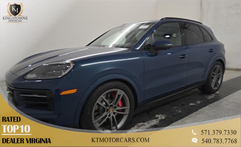 2025 Porsche Cayenne S's photo