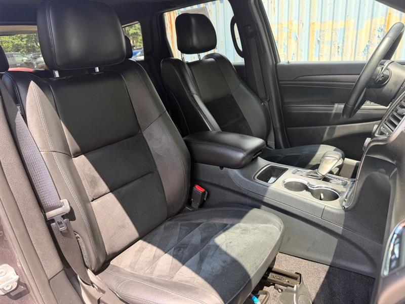 2017 JEEP GRAND CHEROKEE Altitude