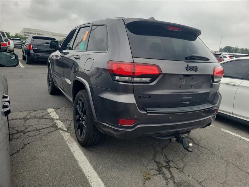 2017 JEEP GRAND CHEROKEE Altitude