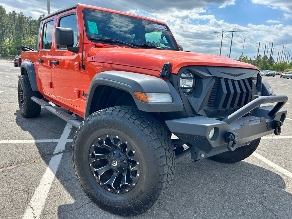 2020 Jeep Gladiator Sport S's photo
