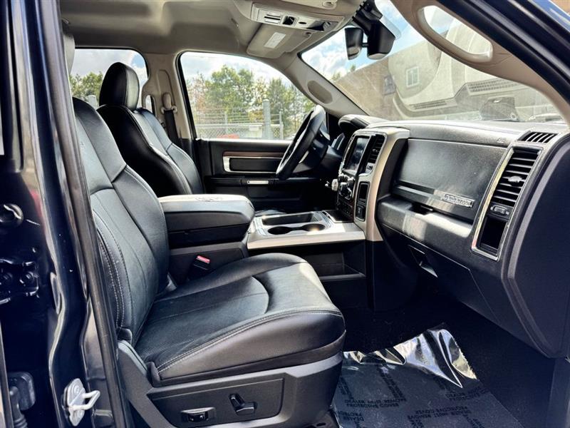 2018 RAM 1500 LARAMIE