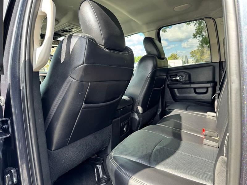 2018 RAM Ram 1500 Pickup Laramie - Photo 34