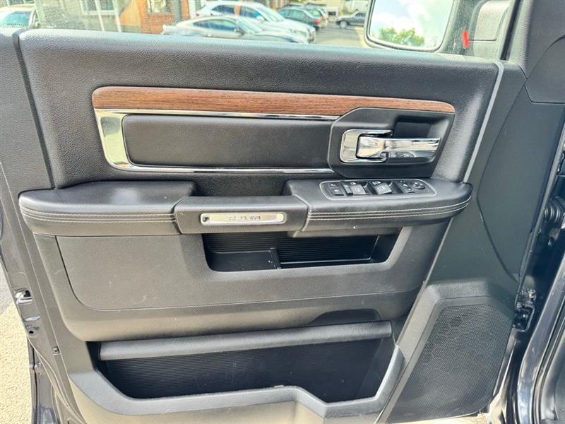 2018 RAM 1500 LARAMIE