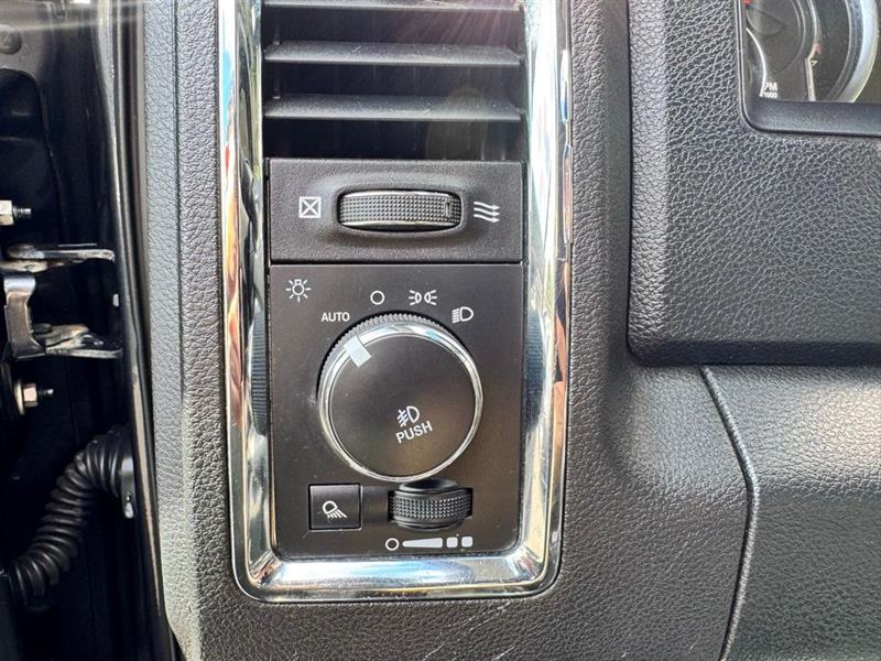 2018 RAM 1500 LARAMIE