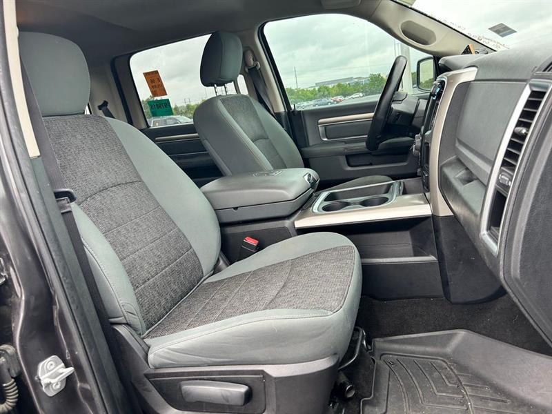 2015 RAM 1500 BIG HORN