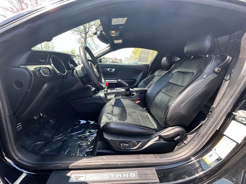 2017 FORD MUSTANG GT PREMIUM