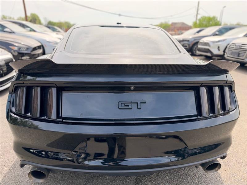 2017 FORD MUSTANG GT PREMIUM