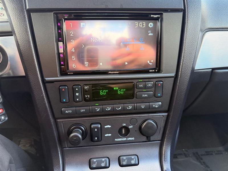 2004 FORD THUNDERBIRD DELUXE