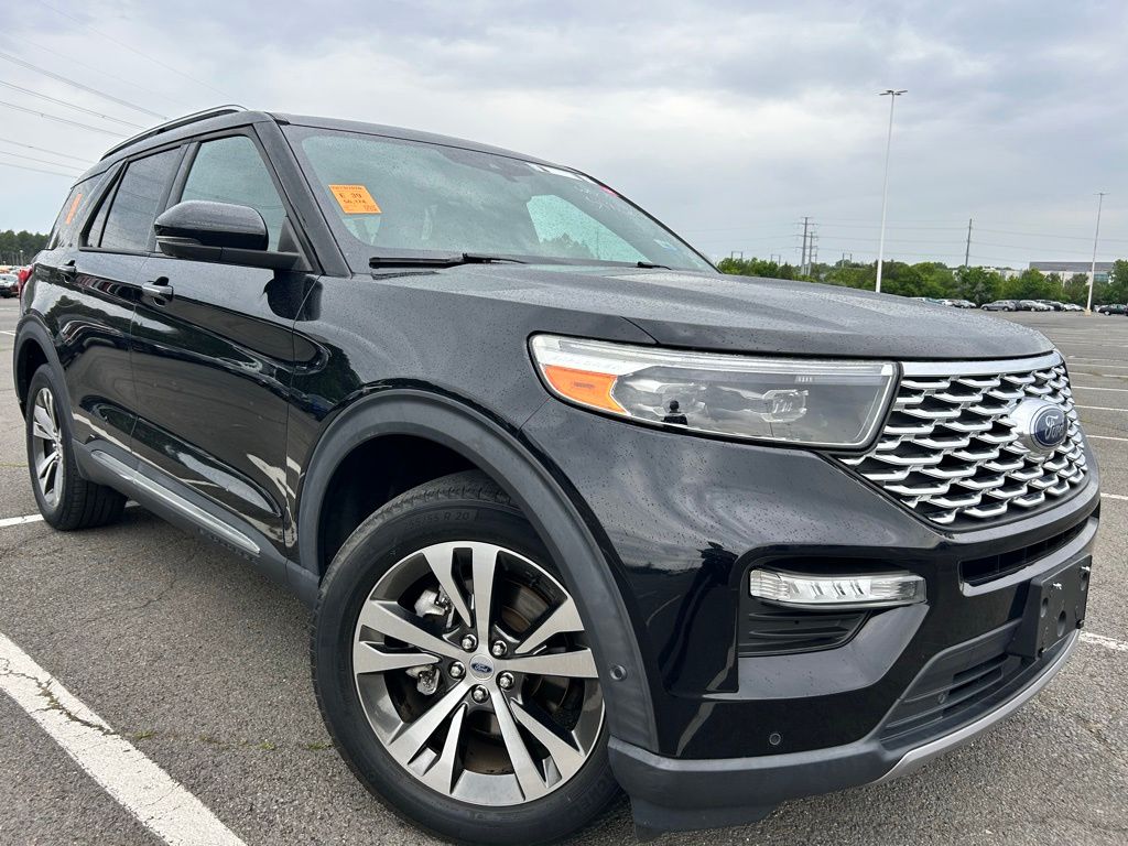 2020 Ford Explorer Platinum 4WD's photo