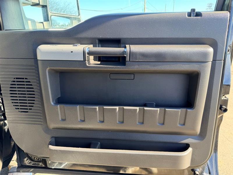 2014 FORD SUPER DUTY F-250 SRW LARIAT