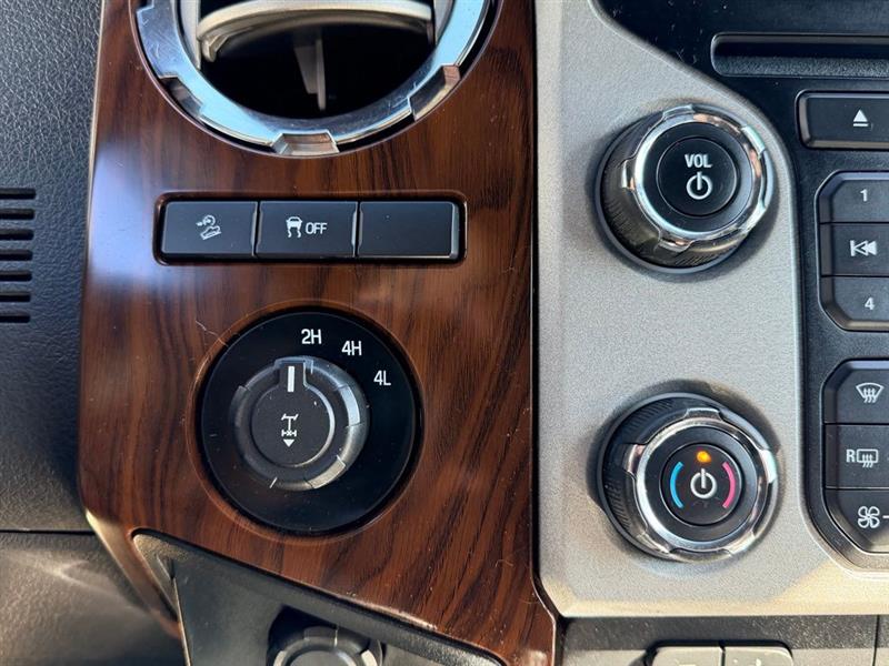 2014 FORD SUPER DUTY F-250 SRW LARIAT