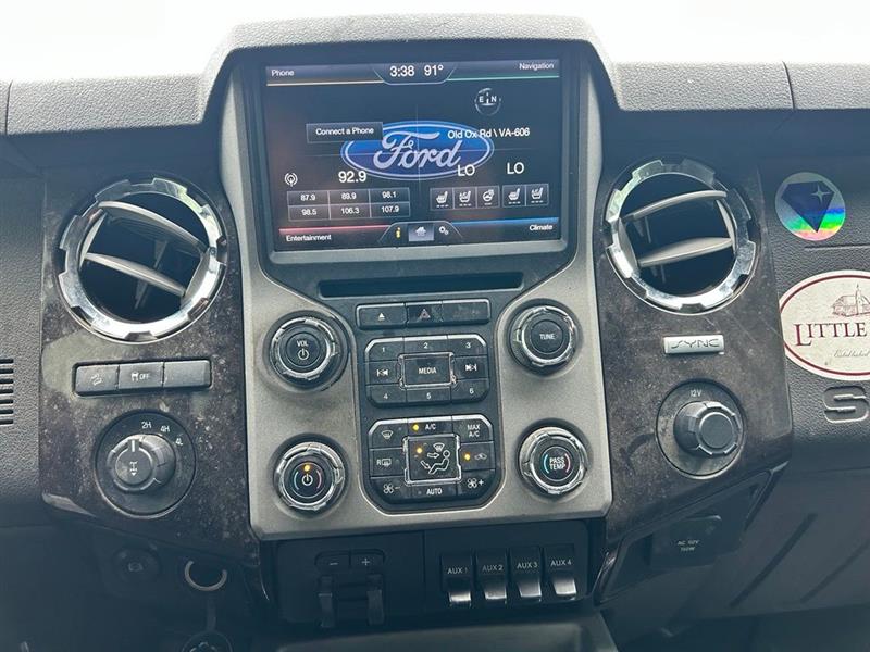 2016 FORD SUPER DUTY F-350 SRW LARIAT