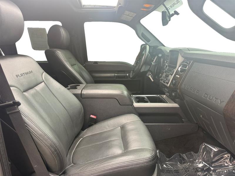 2016 FORD SUPER DUTY F-350 SRW LARIAT