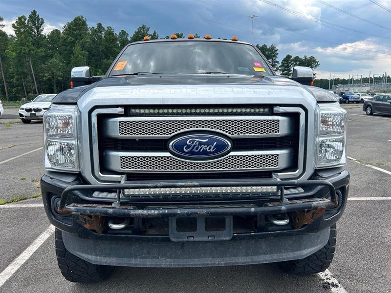 2016 FORD SUPER DUTY F-350 SRW LARIAT