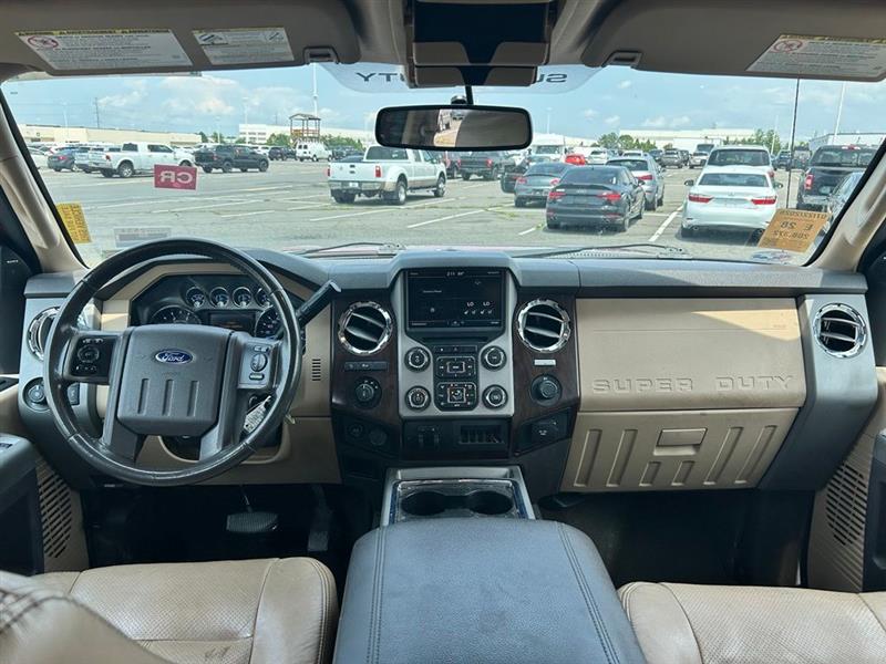 2015 FORD SUPER DUTY F-350 SRW LARIAT
