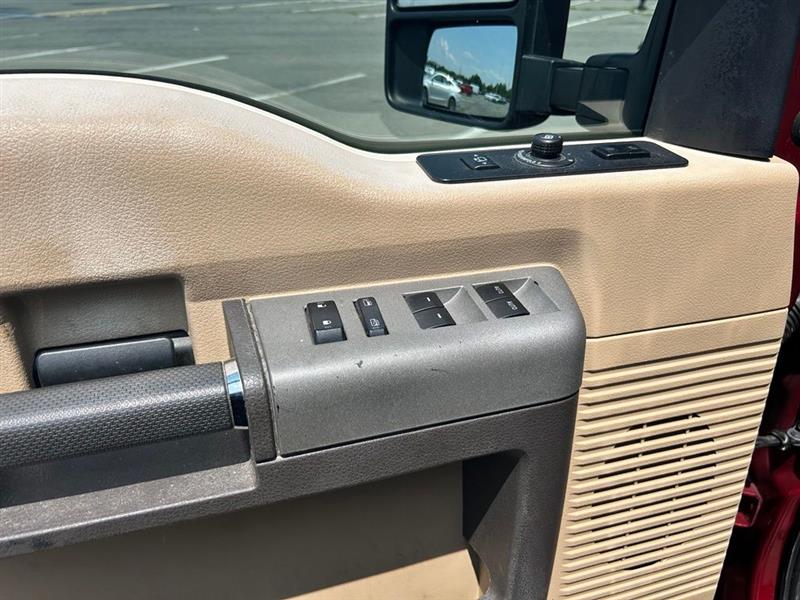2015 FORD SUPER DUTY F-350 SRW LARIAT