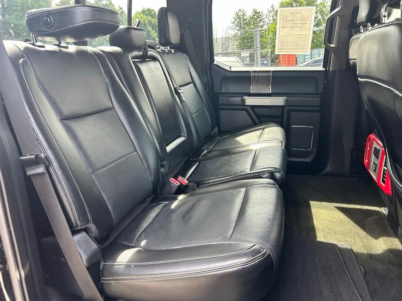 2017 FORD SUPER DUTY F-350 DRW LARIAT