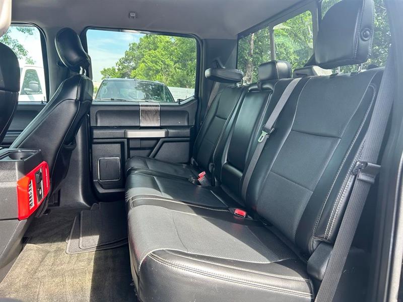 2017 FORD SUPER DUTY F-350 DRW LARIAT