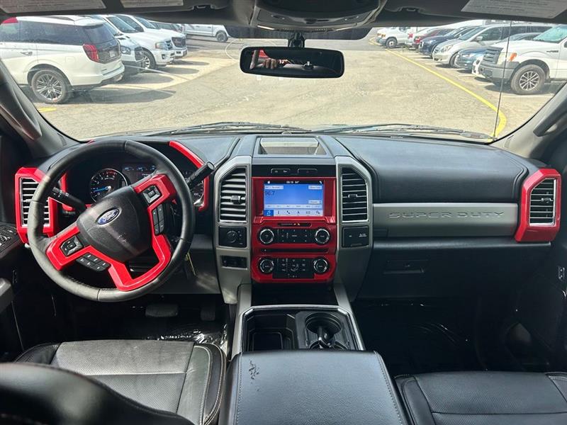 2017 FORD SUPER DUTY F-350 DRW LARIAT