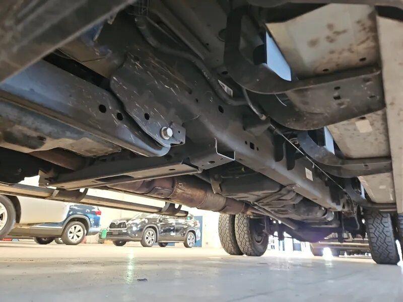 2017 FORD SUPER DUTY F-350 DRW LARIAT