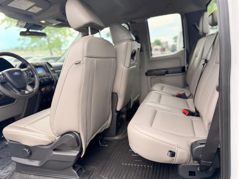 2021 FORD SUPER DUTY F-350 SRW XL