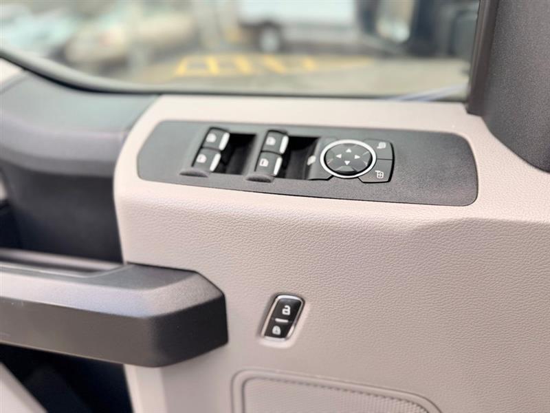 2021 FORD SUPER DUTY F-350 SRW XL