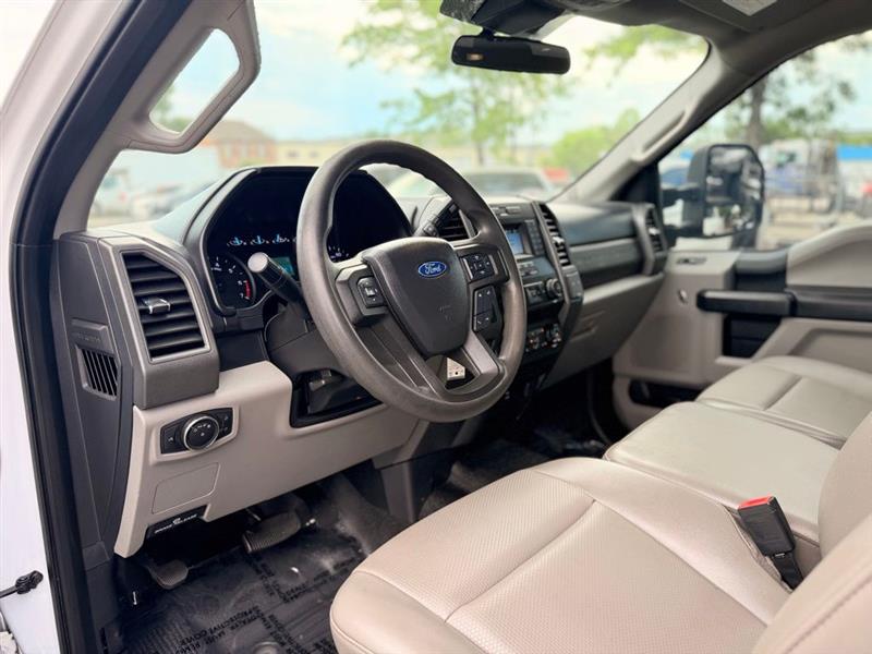 2021 FORD SUPER DUTY F-350 SRW XL
