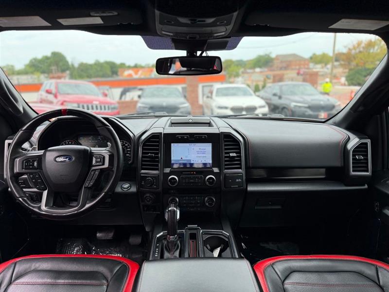 2018 FORD F-150 LARIAT