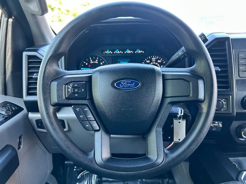 2016 FORD F-150 XL