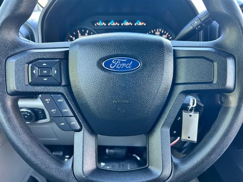 2016 FORD F-150 XL