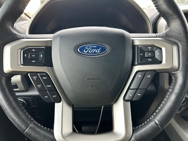 2017 FORD F-150 PLATINUM