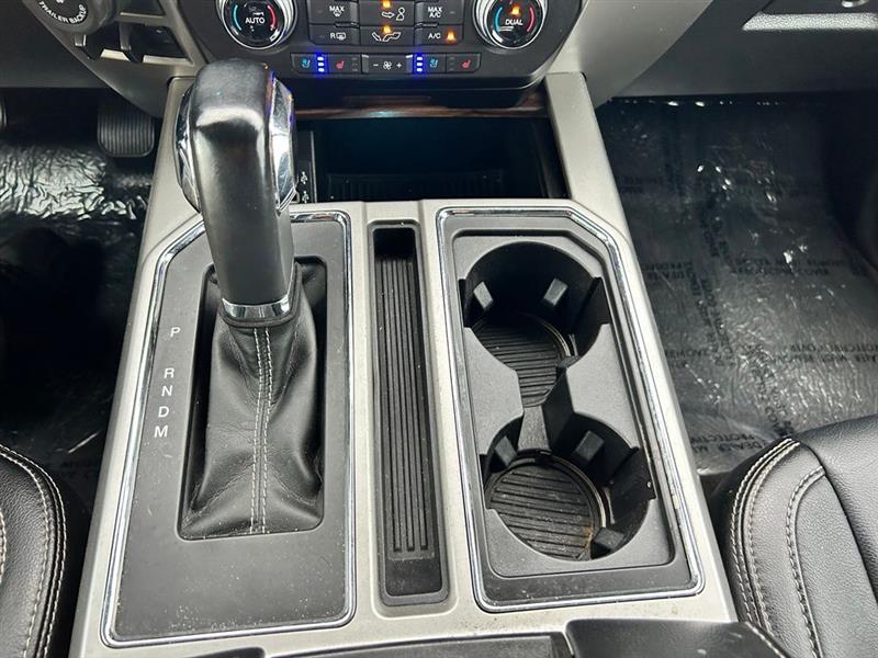 2017 FORD F-150 PLATINUM