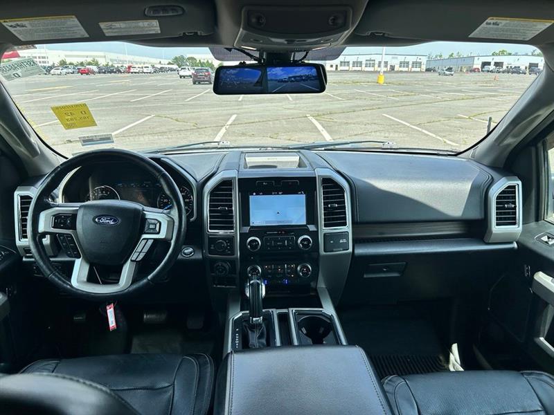 2017 FORD F-150 LARIAT