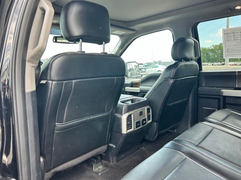 2017 FORD F-150 LARIAT