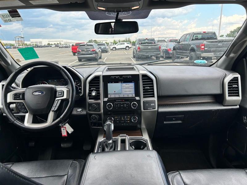 2017 FORD F-150 LARIAT