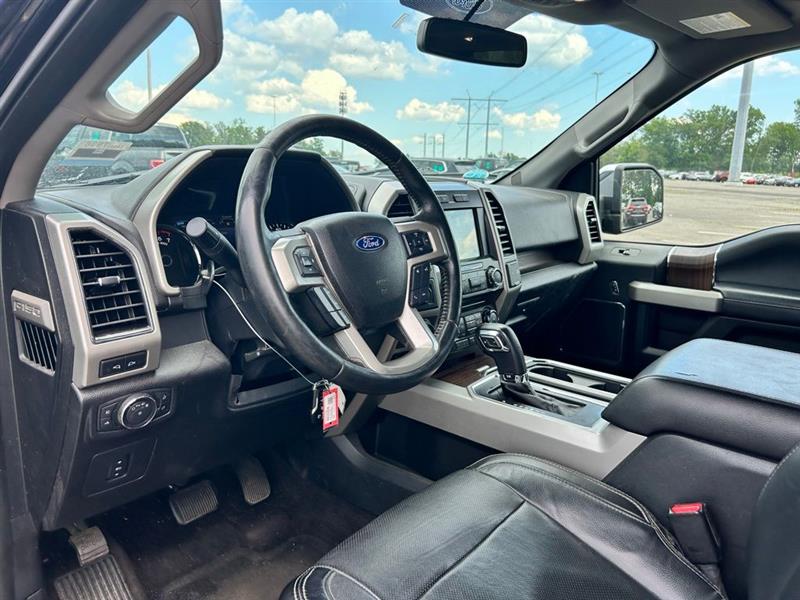 2017 FORD F-150 LARIAT